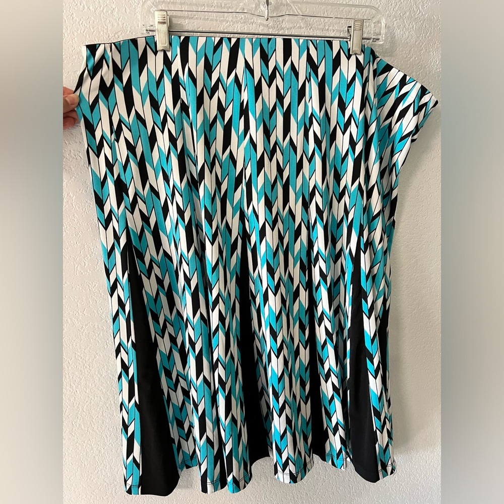 Avenue Skirt 22/24
